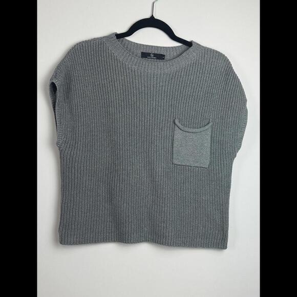 Sweaters - Lillusory Gray Knit Sweater with Pocket size Large
